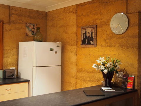 Bundjil Studio - Accommodation in Surfers Paradise 20