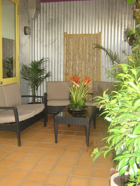 Ditto Daddy's - Accommodation in Surfers Paradise 17