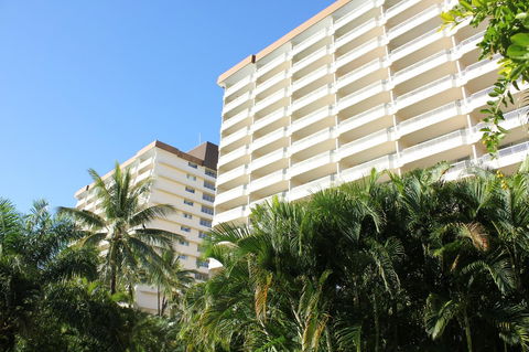 Whitsunday Apartments - Accommodation in Surfers Paradise 9