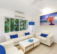 By The Sea Port Douglas - Accommodation in Surfers Paradise