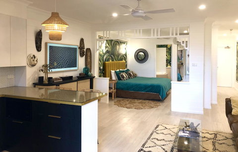 NOMAD - Luxe Apartment - Accommodation in Surfers Paradise 22