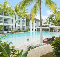 Beach Club Port Douglas 3 Bedroom Luxury Apartment - Accommodation in Surfers Paradise