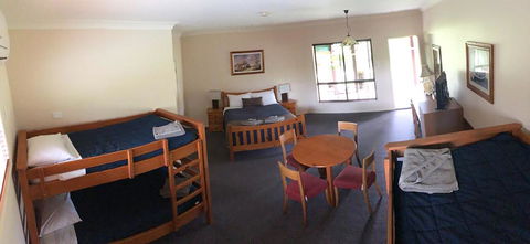 The Bearded Dragon Boutique Hotel - Accommodation in Surfers Paradise 10