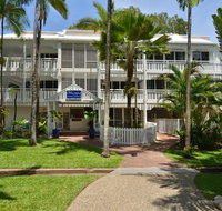 The White House Port Douglas - Accommodation in Surfers Paradise