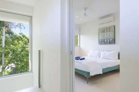 Pool Resort Port Douglas - Accommodation in Surfers Paradise 24