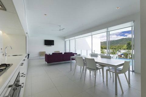 Pool Resort Port Douglas - Accommodation in Surfers Paradise 20