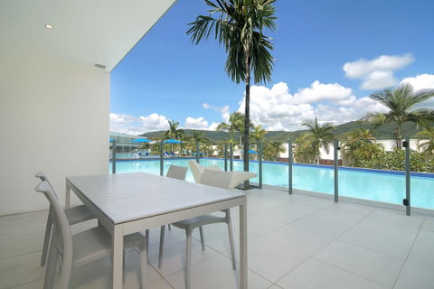 Pool Resort Port Douglas - Accommodation in Surfers Paradise 31