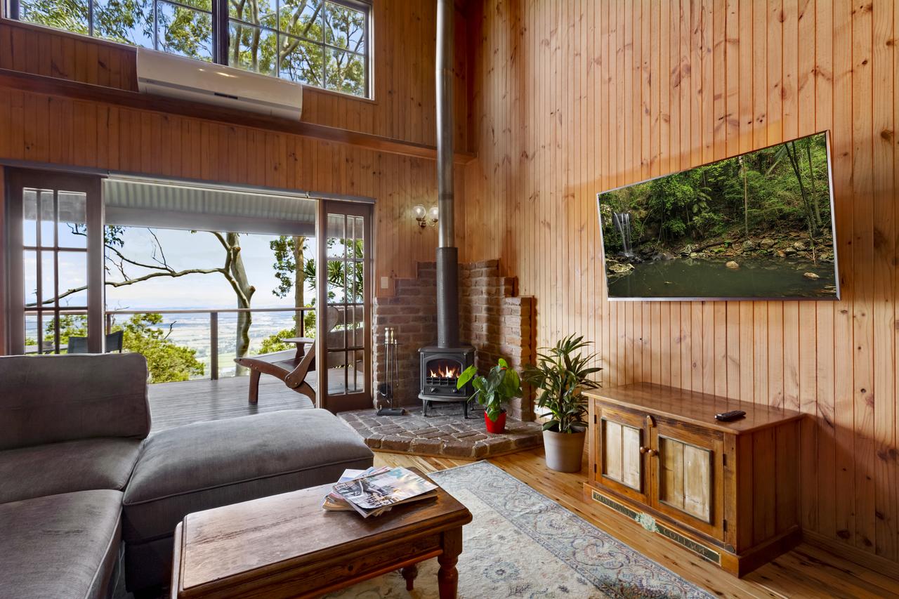 Tamborine Mountain QLD Accommodation in Surfers Paradise