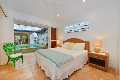 [ ANDY'S BEACH HOUSE ] - Accommodation in Surfers Paradise 27