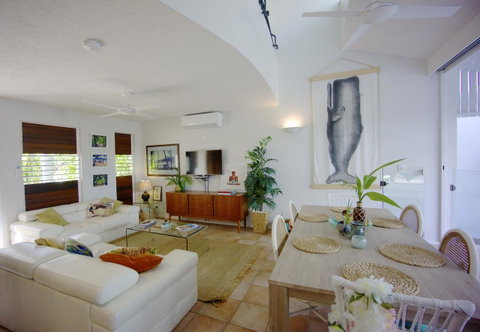 [ ANDY'S BEACH HOUSE ] - Accommodation in Surfers Paradise 34