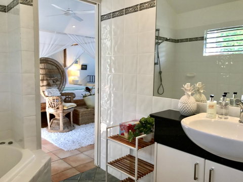 [ ANDY'S BEACH HOUSE ] - Accommodation in Surfers Paradise 38