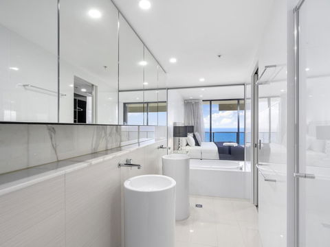 Oracle Resort Broadbeach - Gclr - Accommodation in Surfers Paradise 24