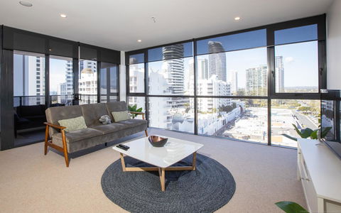Qube Broadbeach - Accommodation in Surfers Paradise 14