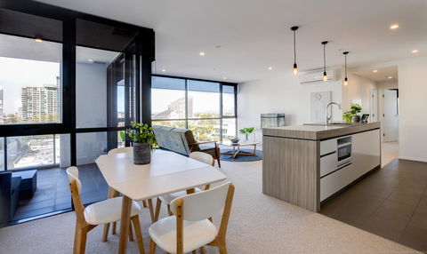 Qube Broadbeach - Accommodation in Surfers Paradise 16