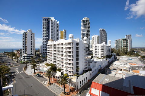 Qube Broadbeach - Accommodation in Surfers Paradise 10