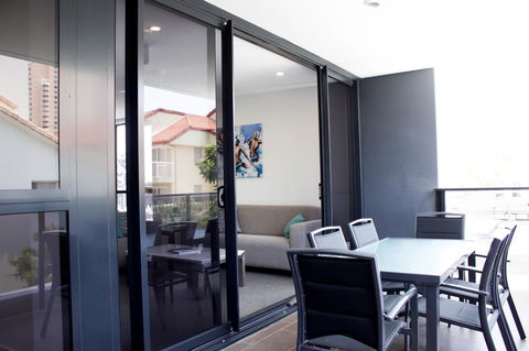 Synergy Broadbeach - Official - Accommodation in Surfers Paradise 22