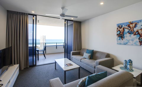 Synergy Broadbeach - Official - Accommodation in Surfers Paradise 2