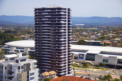 Synergy Broadbeach - Official - Accommodation in Surfers Paradise 19