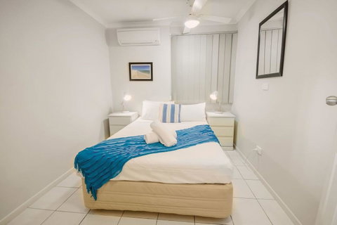 Airlie Apartments - Accommodation in Surfers Paradise 2