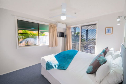 Airlie Apartments - Accommodation in Surfers Paradise 0