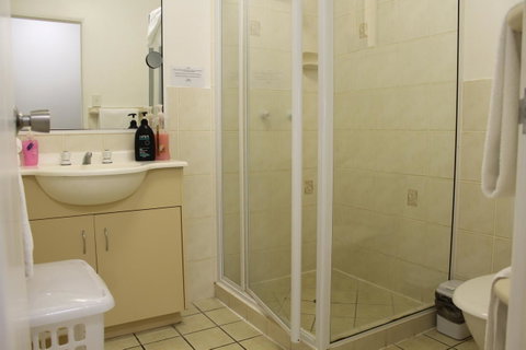 Airlie Apartments - Accommodation in Surfers Paradise 1