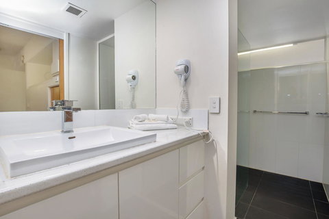 Tiki Hotel Apartments Surfers Paradise - Accommodation in Surfers Paradise 5