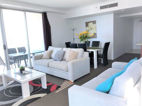 Beach Stay - Ocean & Riverview Resort Chevron Renaissance Central Surfers Paradise - Accommodation in Surfers Paradise 18