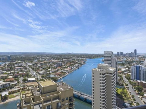 Beach Stay - Ocean & Riverview Resort Chevron Renaissance Central Surfers Paradise - Accommodation in Surfers Paradise 15