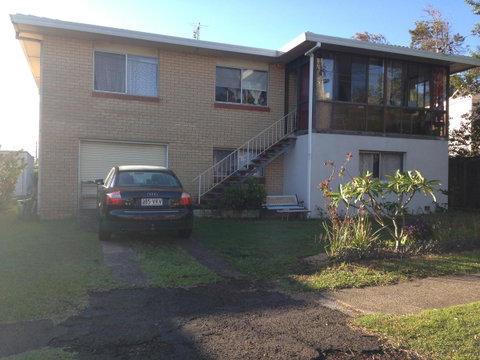 XYL Pets Friendly Seaside Boutique Guesthouse - Accommodation in Surfers Paradise 35
