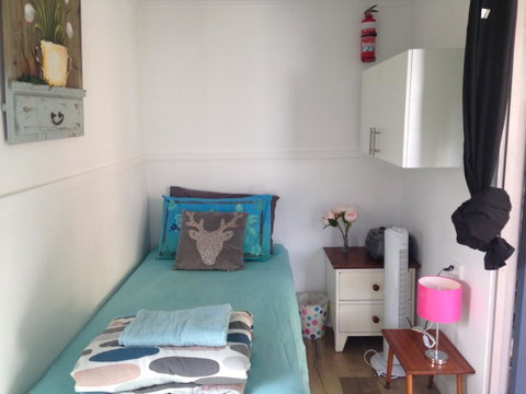XYL Pets Friendly Seaside Boutique Guesthouse - Accommodation in Surfers Paradise 28