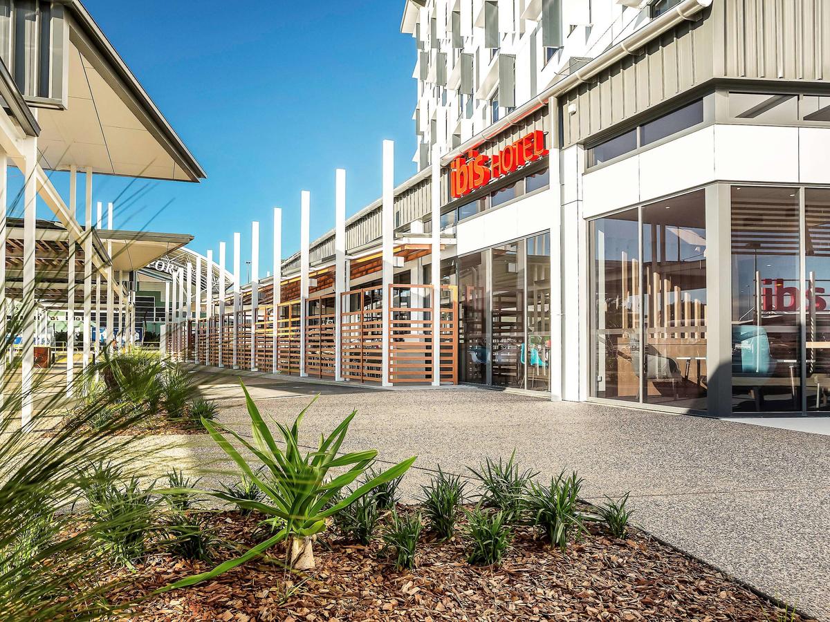 Calen QLD Accommodation in Surfers Paradise