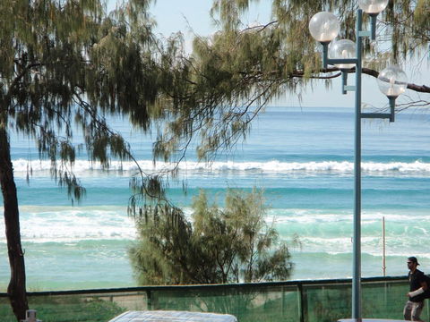 Grosvenor Beachfront Apartments Surfers Paradise - Accommodation in Surfers Paradise 11