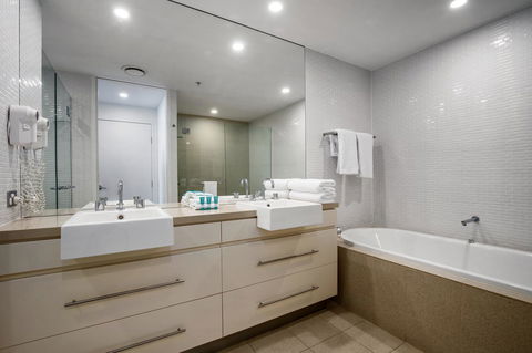 The Wave Resort - Accommodation in Surfers Paradise 7