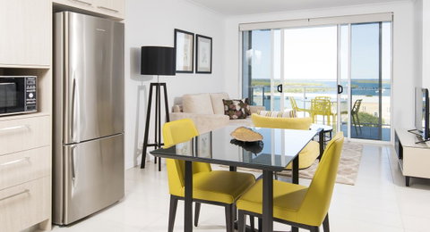 Riviera Mackay - Accommodation in Surfers Paradise 4