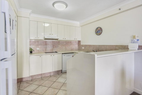 APR Private SUITES MOROC By The Beach - Accommodation in Surfers Paradise 22