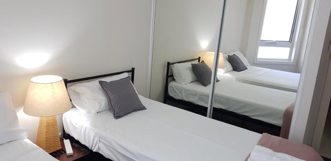 APR Private SUITES MOROC By The Beach - Accommodation in Surfers Paradise 3