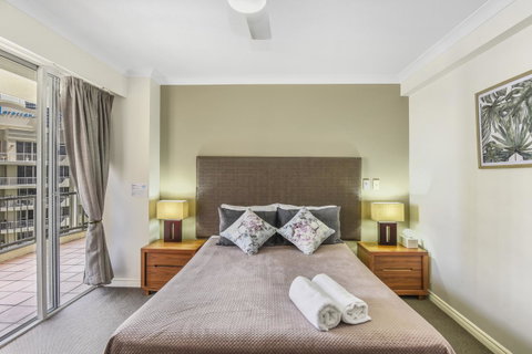 APR Private SUITES MOROC By The Beach - Accommodation in Surfers Paradise 15