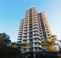 Capricornia Apartments - Accommodation in Surfers Paradise