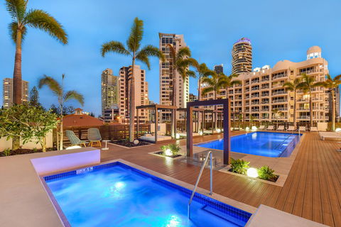 Qube Broadbeach Ocean View Apartments - Accommodation in Surfers Paradise 30