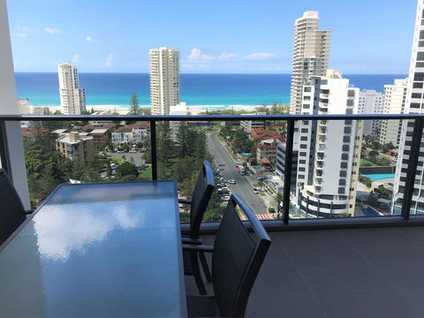 Qube Broadbeach Ocean View Apartments - Accommodation in Surfers Paradise 28