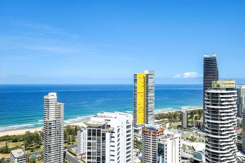 Qube Broadbeach Ocean View Apartments - Accommodation in Surfers Paradise 36