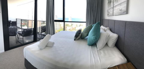 Qube Broadbeach Ocean View Apartments - Accommodation in Surfers Paradise 22