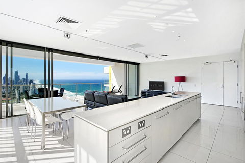 ULTIQA Air On Broadbeach - Accommodation in Surfers Paradise 21