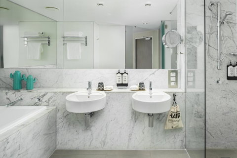 Ovolo The Valley Brisbane - Accommodation in Surfers Paradise 2