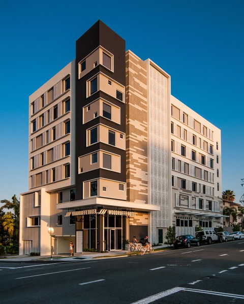 Woodroffe Hotel - Accommodation in Surfers Paradise 0