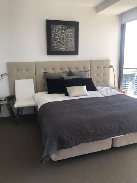 Luxury 3 Bedroom In Heart Of Broadbeach - Accommodation in Surfers Paradise 19