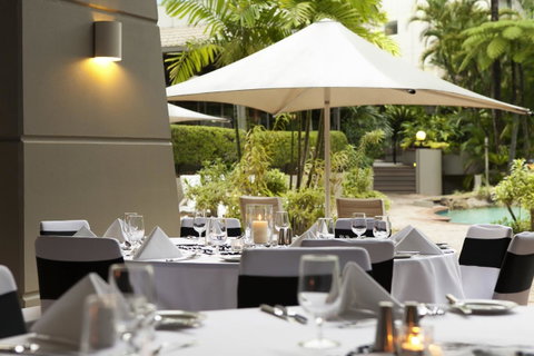 Novotel Cairns Oasis Resort - Accommodation in Surfers Paradise 40
