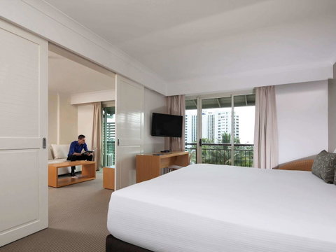 Novotel Cairns Oasis Resort - Accommodation in Surfers Paradise 41