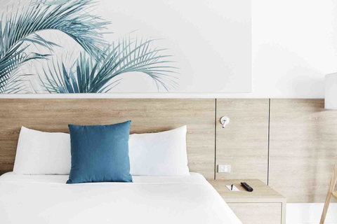 Novotel Cairns Oasis Resort - Accommodation in Surfers Paradise 10