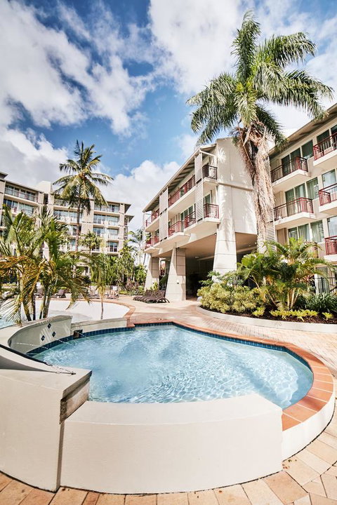 Novotel Cairns Oasis Resort - Accommodation in Surfers Paradise 20